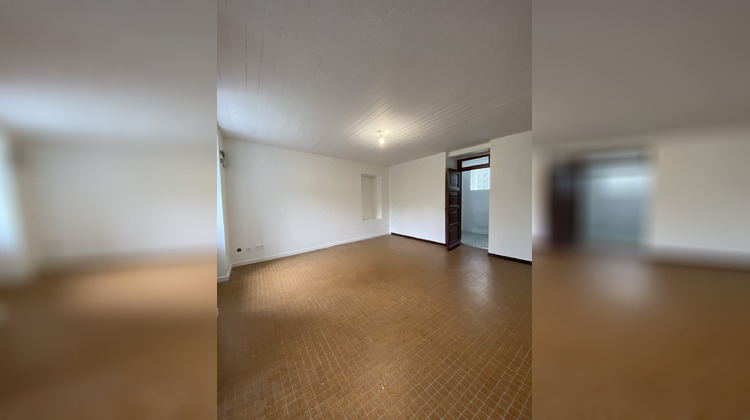 Ma-Cabane - Location Maison Châteauneuf-la-Forêt, 55 m²