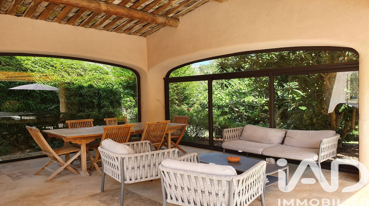 Ma-Cabane - Location Maison Châteauneuf-le-Rouge, 140 m²