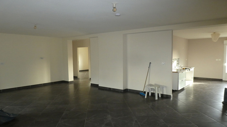 Ma-Cabane - Location Maison CHATEAUNEUF-SUR-LOIRE, 81 m²