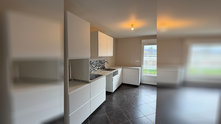 Ma-Cabane - Location Maison CHATEAUNEUF-SUR-LOIRE, 81 m²