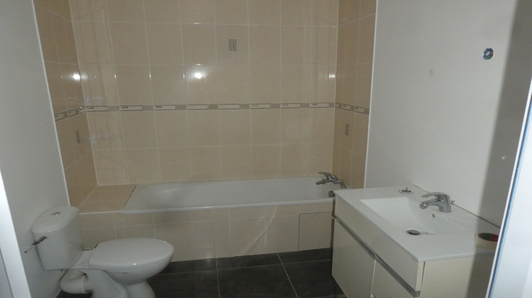 Ma-Cabane - Location Maison CHATEAUNEUF-SUR-LOIRE, 72 m²