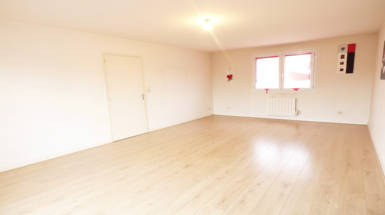 Ma-Cabane - Location Maison Châteauneuf-sur-Loire, 100 m²