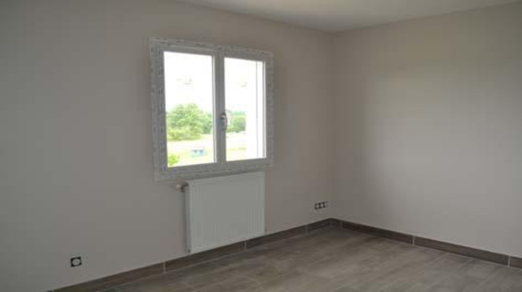 Ma-Cabane - Location Maison CHATEAUVILAIN, 95 m²