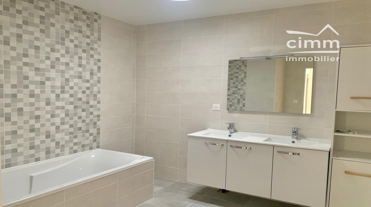 Ma-Cabane - Location Maison Châtillon-Coligny, 104 m²