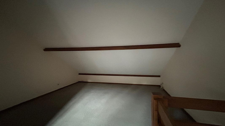 Ma-Cabane - Location Maison CHAUNY, 50 m²