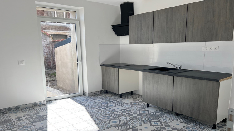 Ma-Cabane - Location Maison Chauny, 90 m²