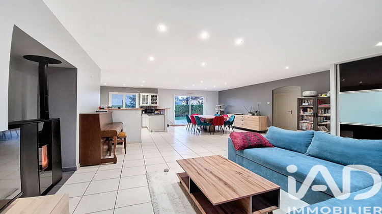 Ma-Cabane - Location Maison Chemillé-en-Anjou, 85 m²