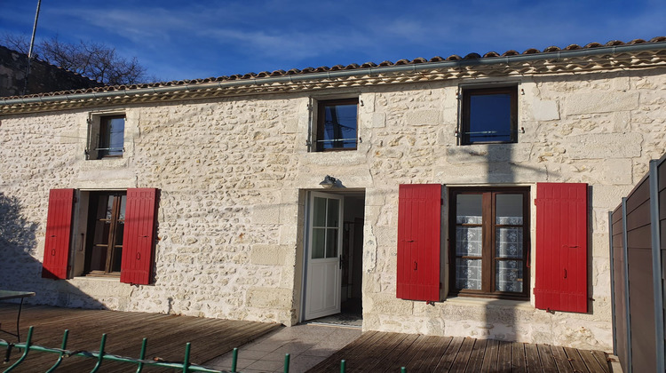 Ma-Cabane - Location Maison Chenac-Saint-Seurin-d'Uzet, 100 m²