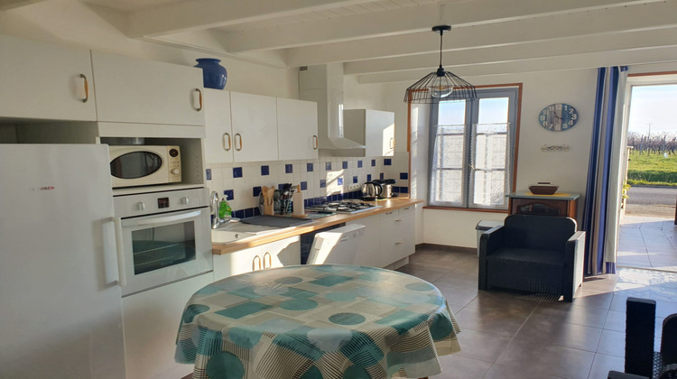 Ma-Cabane - Location Maison Chenac-Saint-Seurin-d'Uzet, 100 m²