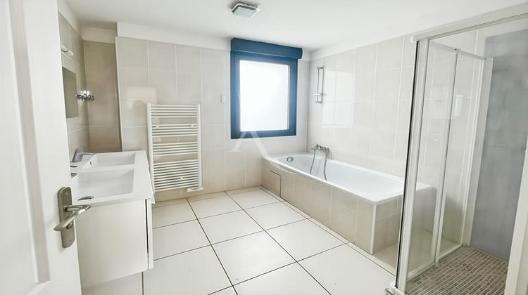 Ma-Cabane - Location Maison CHENNEVIERES-SUR-MARNE, 130 m²