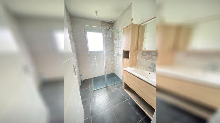 Ma-Cabane - Location Maison Chermignac, 99 m²