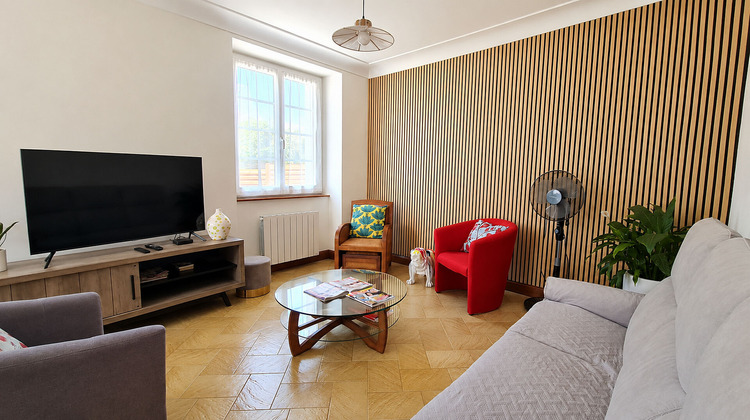 Ma-Cabane - Location Maison CHEVAIGNE, 99 m²