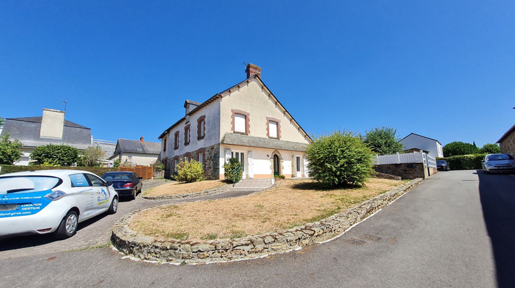 Ma-Cabane - Location Maison CHEVAIGNE, 99 m²