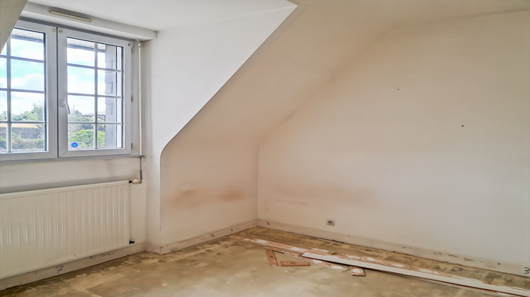 Ma-Cabane - Location Maison CHEVAIGNE, 158 m²