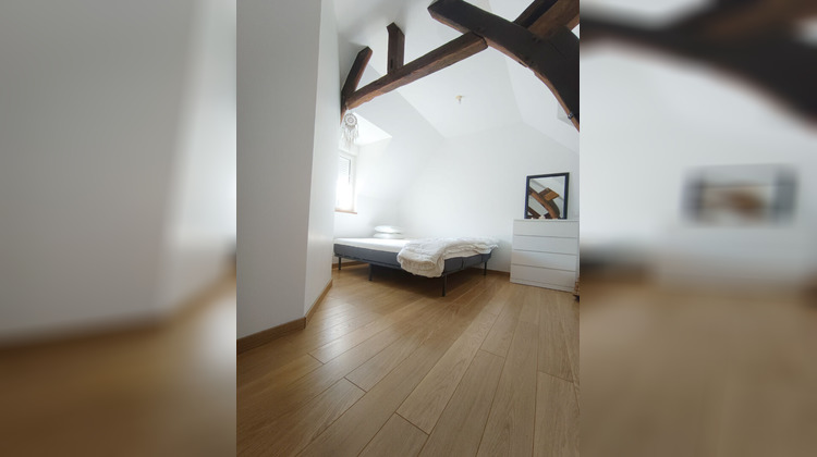 Ma-Cabane - Location Maison CHEVRIERES, 100 m²