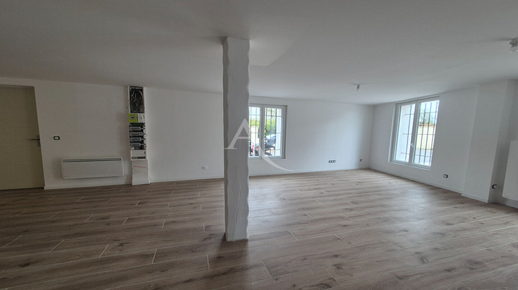 Ma-Cabane - Location Maison CHEVRY-COSSIGNY, 122 m²