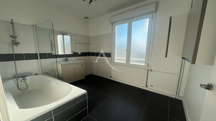 Ma-Cabane - Location Maison CHOLET, 105 m²