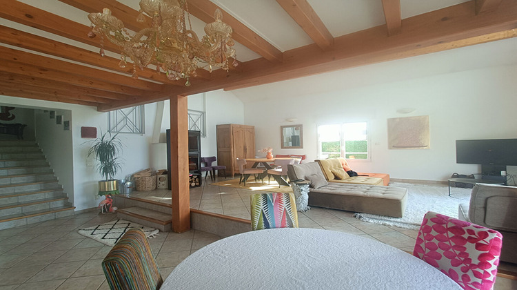 Ma-Cabane - Location Maison CHUZELLES, 155 m²