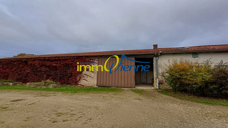 Ma-Cabane - Location Maison CIVAUX, 98 m²