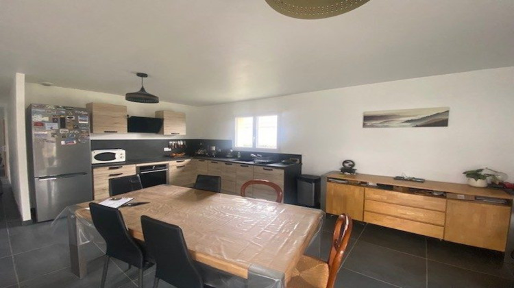 Ma-Cabane - Location Maison Civens, 91 m²