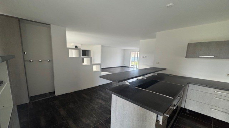 Ma-Cabane - Location Maison Civens, 102 m²