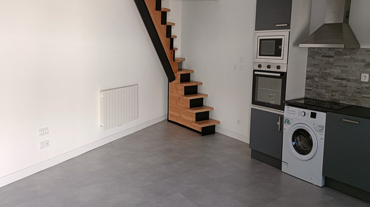Ma-Cabane - Location Maison Civens, 56 m²