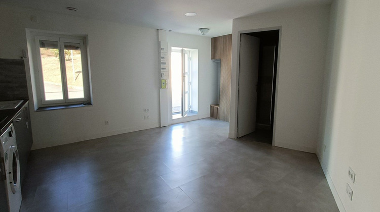 Ma-Cabane - Location Maison Civens, 56 m²