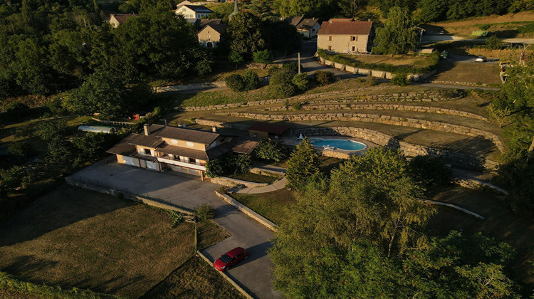 Ma-Cabane - Location Maison CLARAFOND-ARCINE, 137 m²
