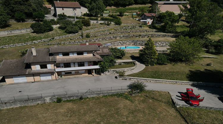 Ma-Cabane - Location Maison CLARAFOND-ARCINE, 137 m²