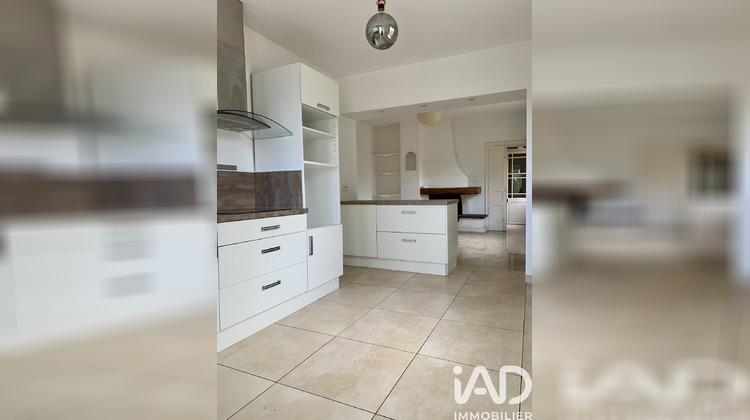 Ma-Cabane - Location Maison Clarensac, 176 m²