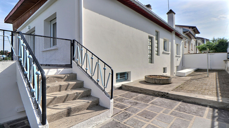 Ma-Cabane - Location Maison CLERMONT-FERRAND, 215 m²