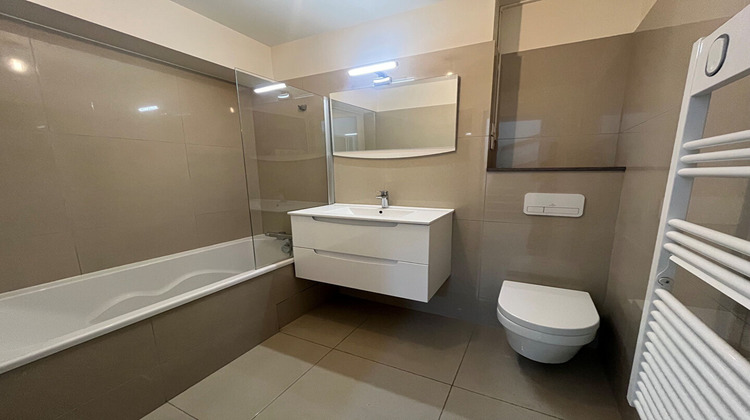 Ma-Cabane - Location Maison CLERMONT-FERRAND, 130 m²