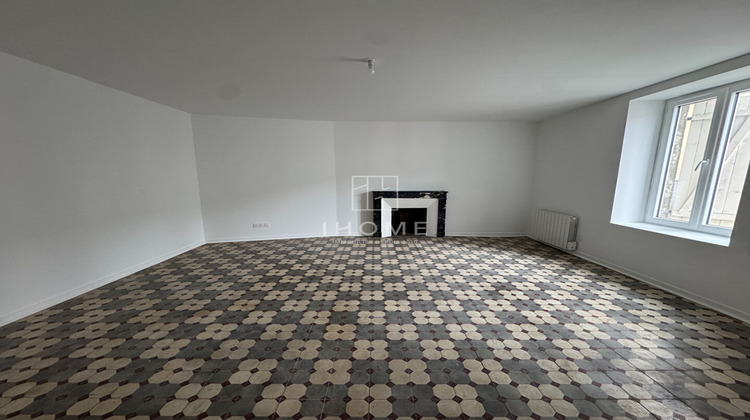 Ma-Cabane - Location Maison CONNERRE, 63 m²