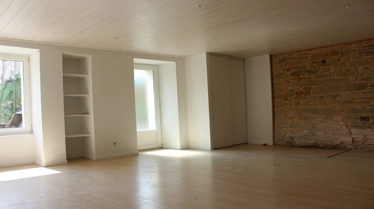 Ma-Cabane - Location Maison CONQUEREUIL, 99 m²