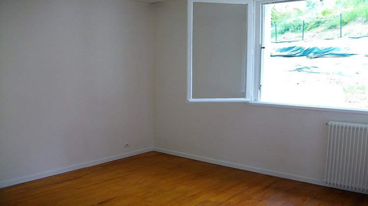 Ma-Cabane - Location Maison CORBARIEU, 72 m²
