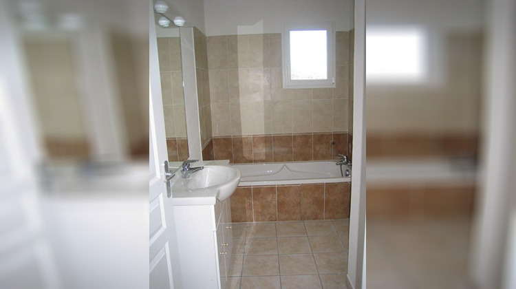 Ma-Cabane - Location Maison CORMOZ, 90 m²