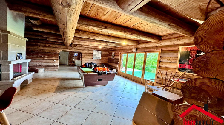 Ma-Cabane - Location Maison Cosnac, 240 m²