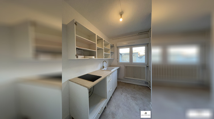 Ma-Cabane - Location Maison Cosne-Cours-sur-Loire, 49 m²