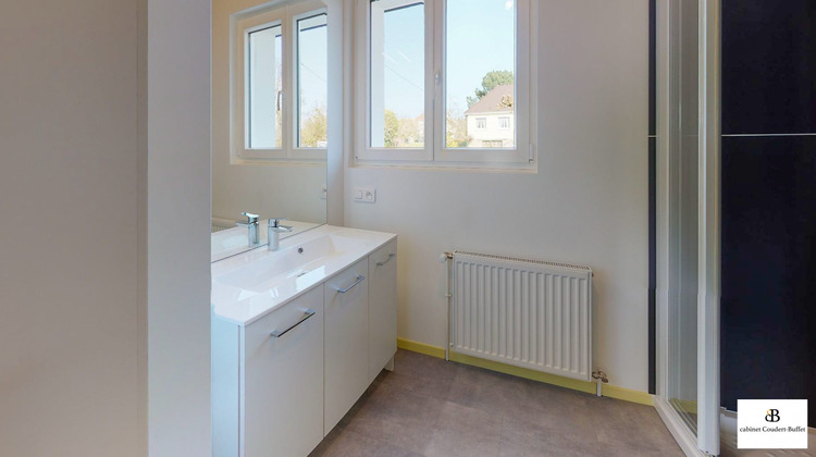 Ma-Cabane - Location Maison Cosne-Cours-sur-Loire, 60 m²