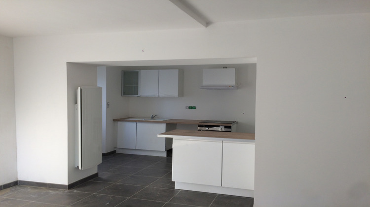 Ma-Cabane - Location Maison COSSE-LE-VIVIEN, 62 m²