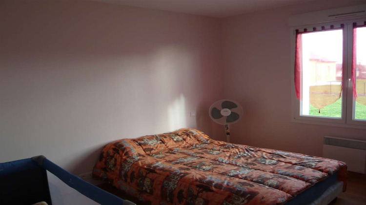 Ma-Cabane - Location Maison COSSE-LE-VIVIEN, 90 m²