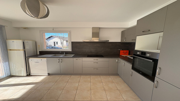 Ma-Cabane - Location Maison COUBLEVIE, 134 m²