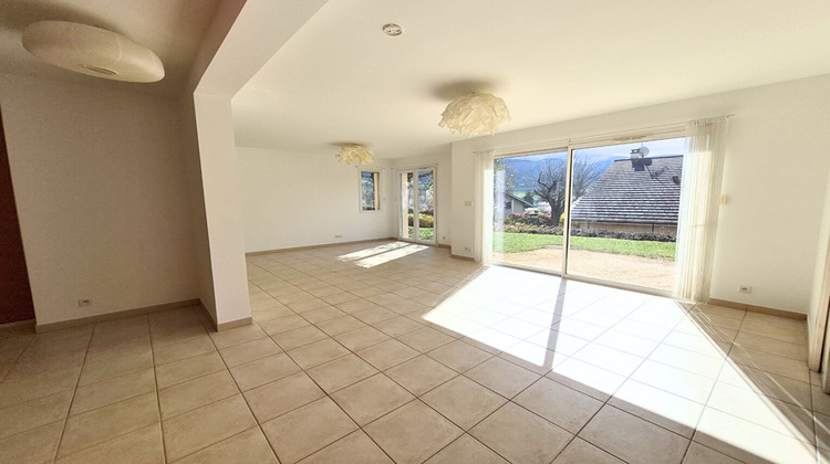 Ma-Cabane - Location Maison COUBLEVIE, 134 m²