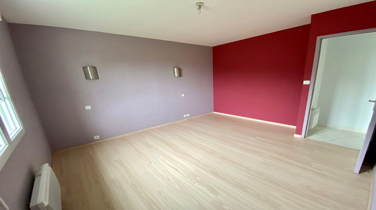 Ma-Cabane - Location Maison COUR-CHEVERNY, 115 m²