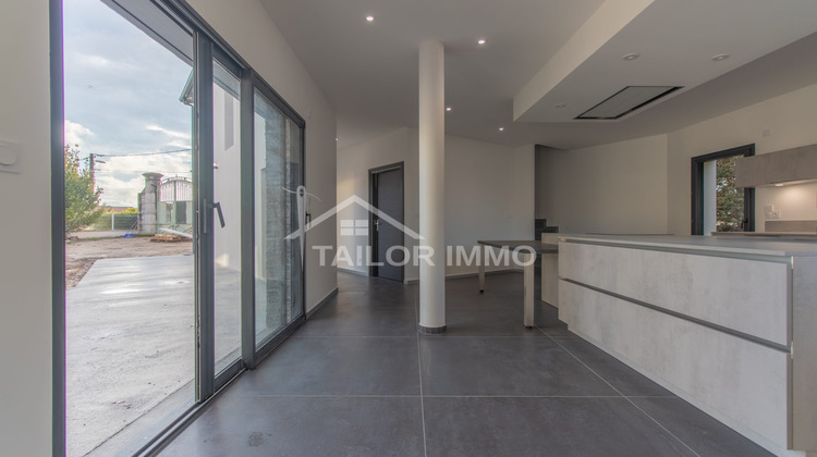 Ma-Cabane - Location Maison Craponne, 162 m²