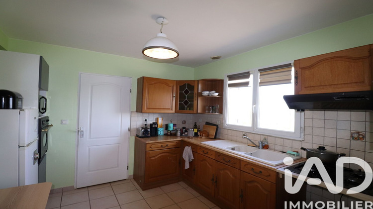 Ma-Cabane - Location Maison Cravant, 85 m²