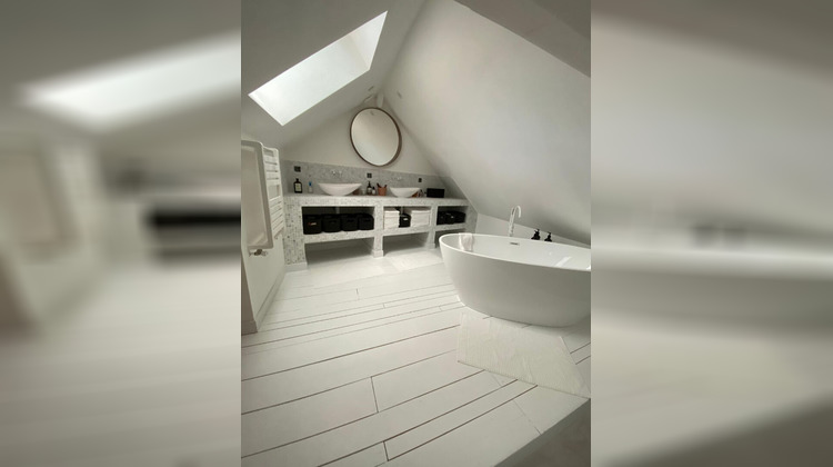 Ma-Cabane - Location Maison CRESPIERES, 146 m²