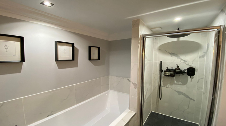 Ma-Cabane - Location Maison CRESPIERES, 146 m²