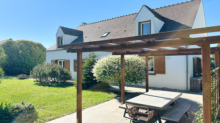 Ma-Cabane - Location Maison CRESPIERES, 220 m²