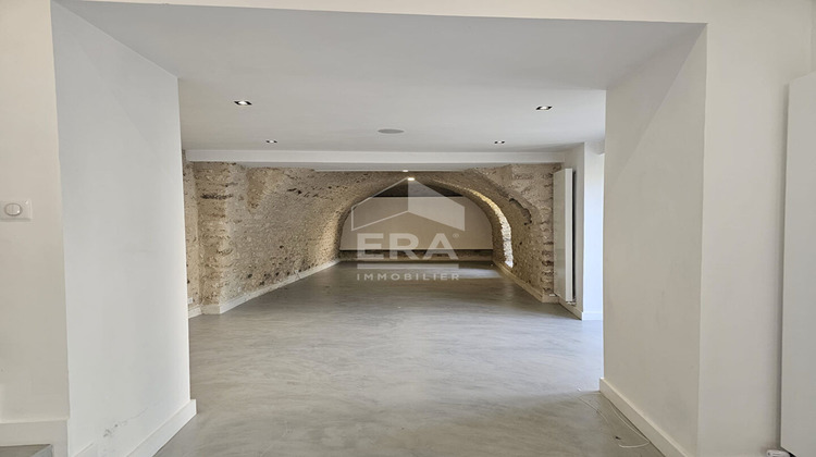Ma-Cabane - Location Maison CRESPIERES, 146 m²